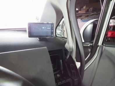 プリウスαへZ430HVT