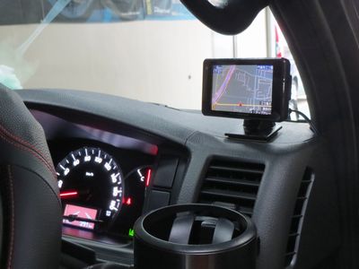 ハイエースへGrgo＆その他取付