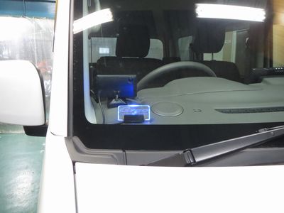 NV100へGrgo取付
