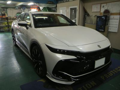 NEWクラウンへGrgo＆IGLA取り付け