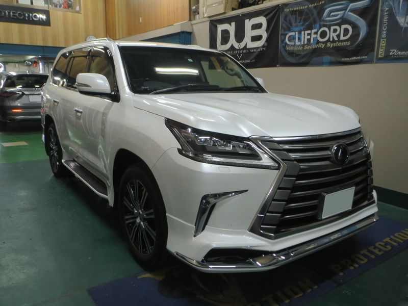 ＬＸ５７０