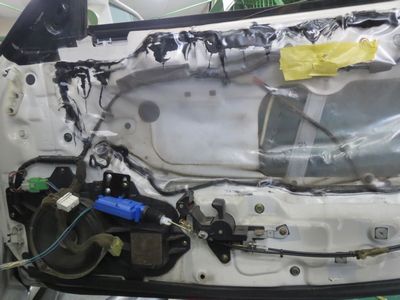 RX-7へキーレスエントリー取付